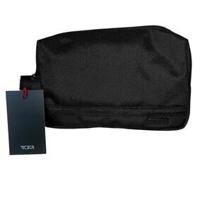 TUMI black Nylon Travel accessory zippered toiletry cosmetic bag pouch NEW